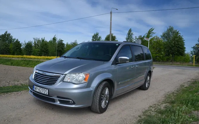 chrysler Chrysler Town &amp; Country cena 64900 przebieg: 191000, rok produkcji 2015 z Płock